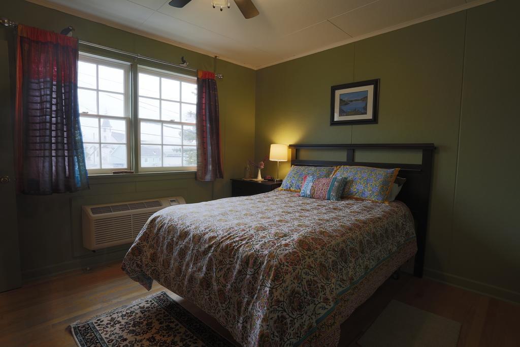 Meems Elliston B&B Exterior foto